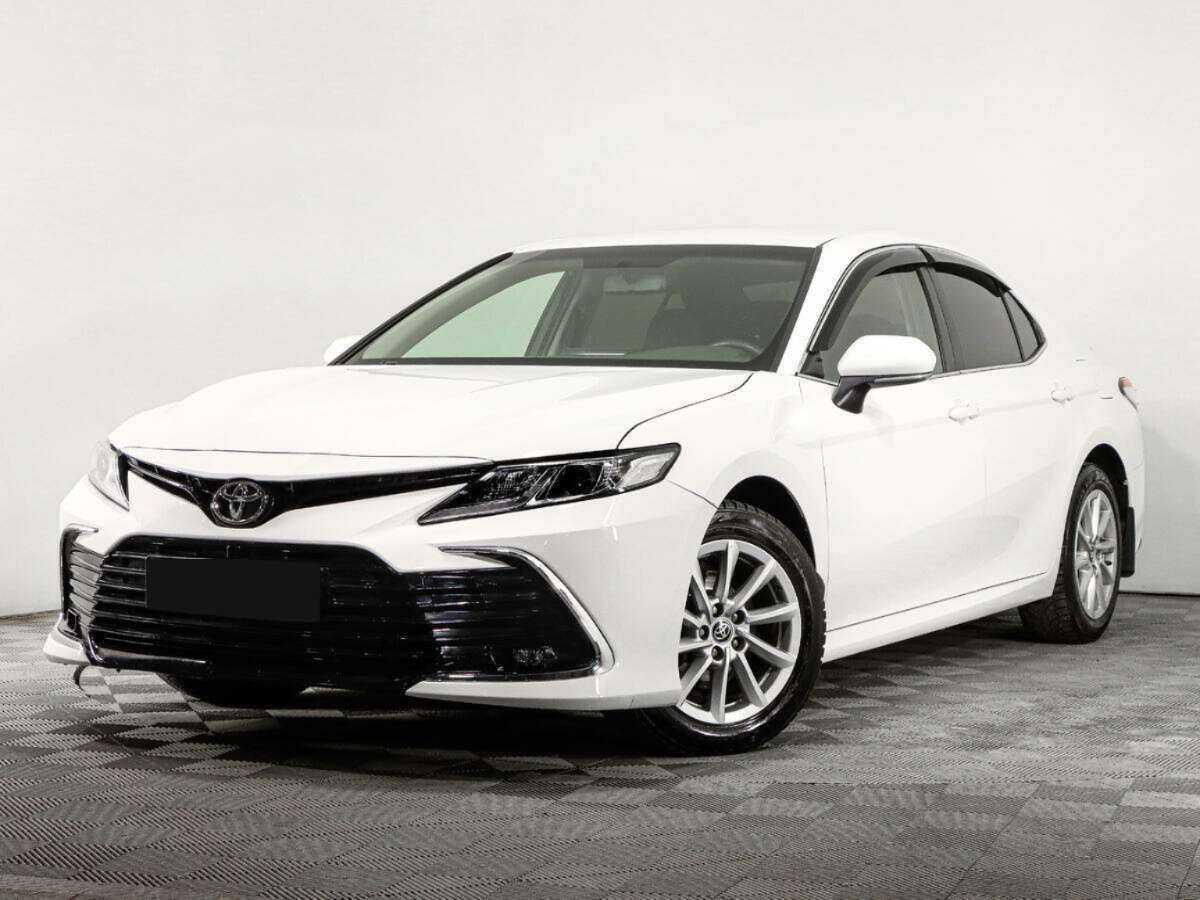 Toyota Camry с пробегом — 2021 год. Фото: #0