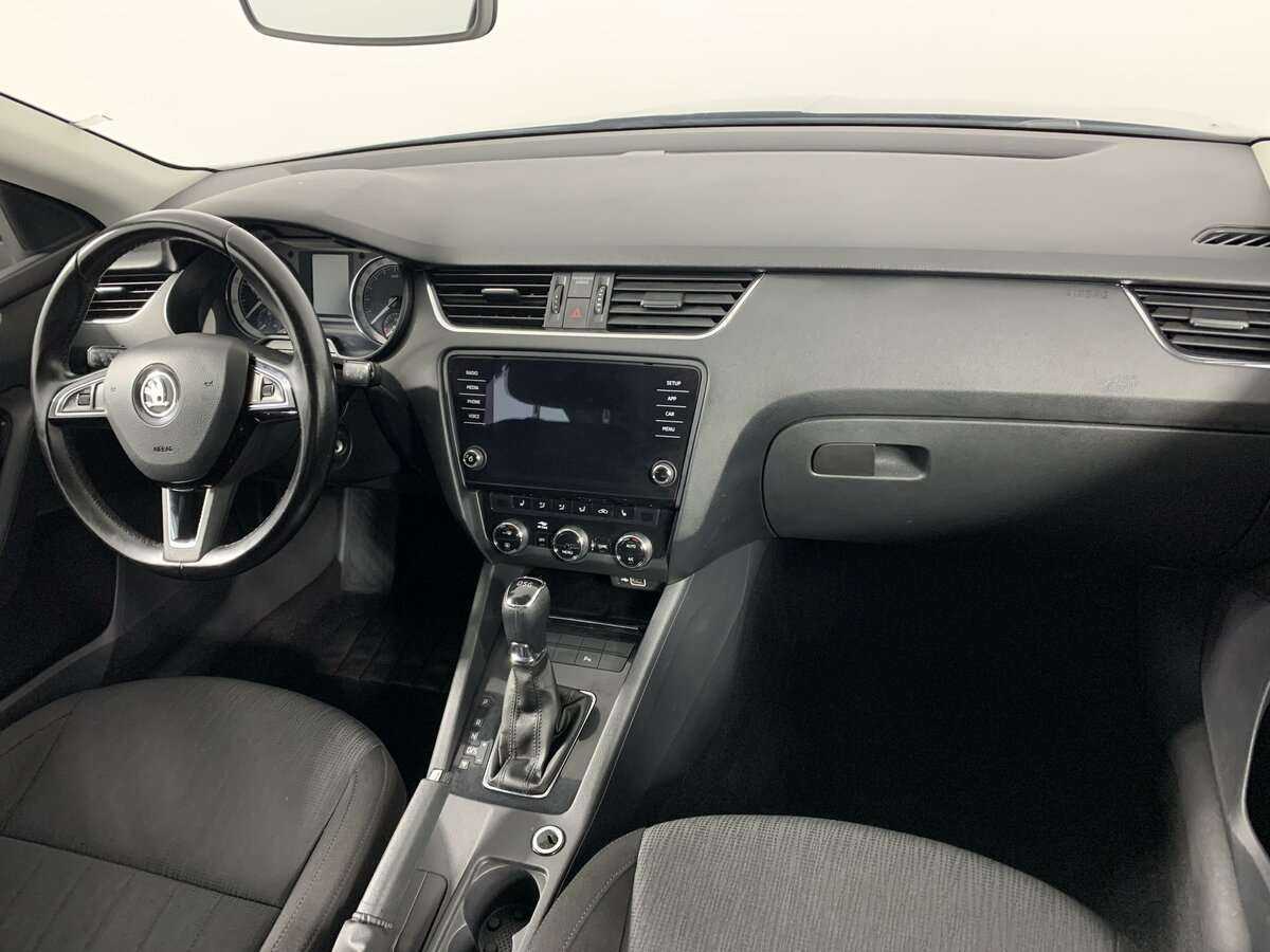 Skoda Octavia с пробегом — 2018 год. Фото: #8