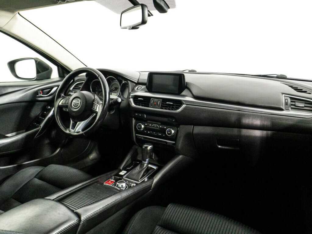 Mazda 6 с пробегом — 2015 год. Фото: #8
