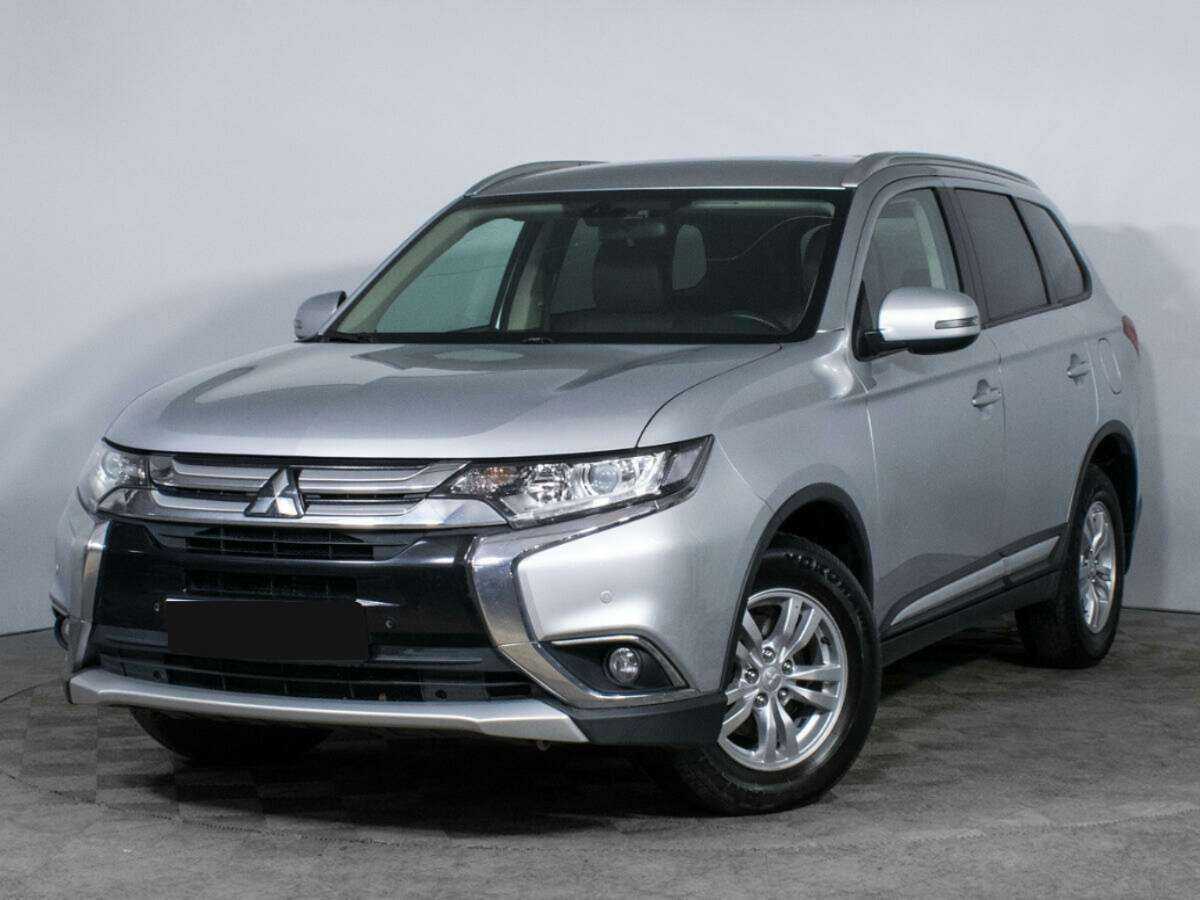 Mitsubishi Outlander с пробегом — 2017 год. Посмотреть фото