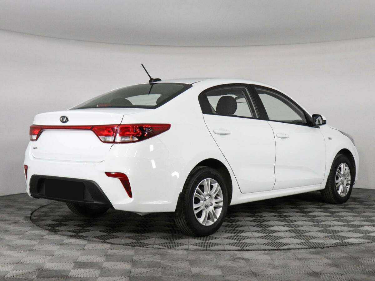 Kia Rio с пробегом — 2019 год. Фото: #4