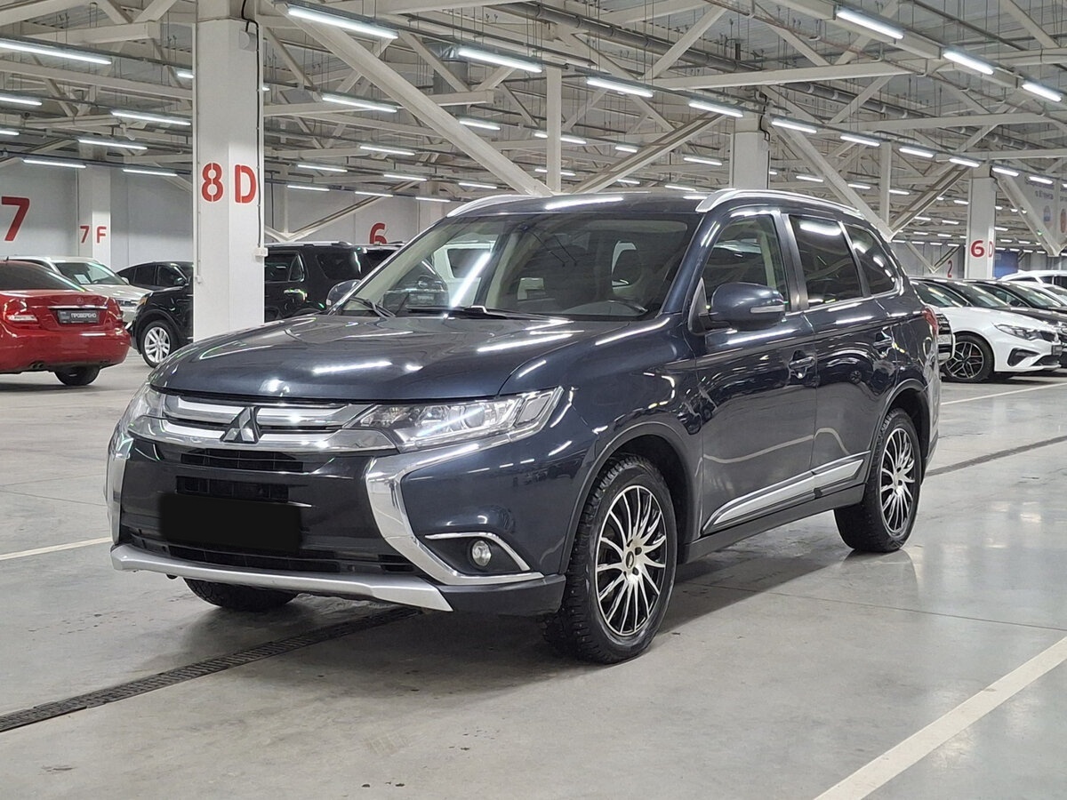 Mitsubishi Outlander с пробегом — 2017 год. Фото: #0