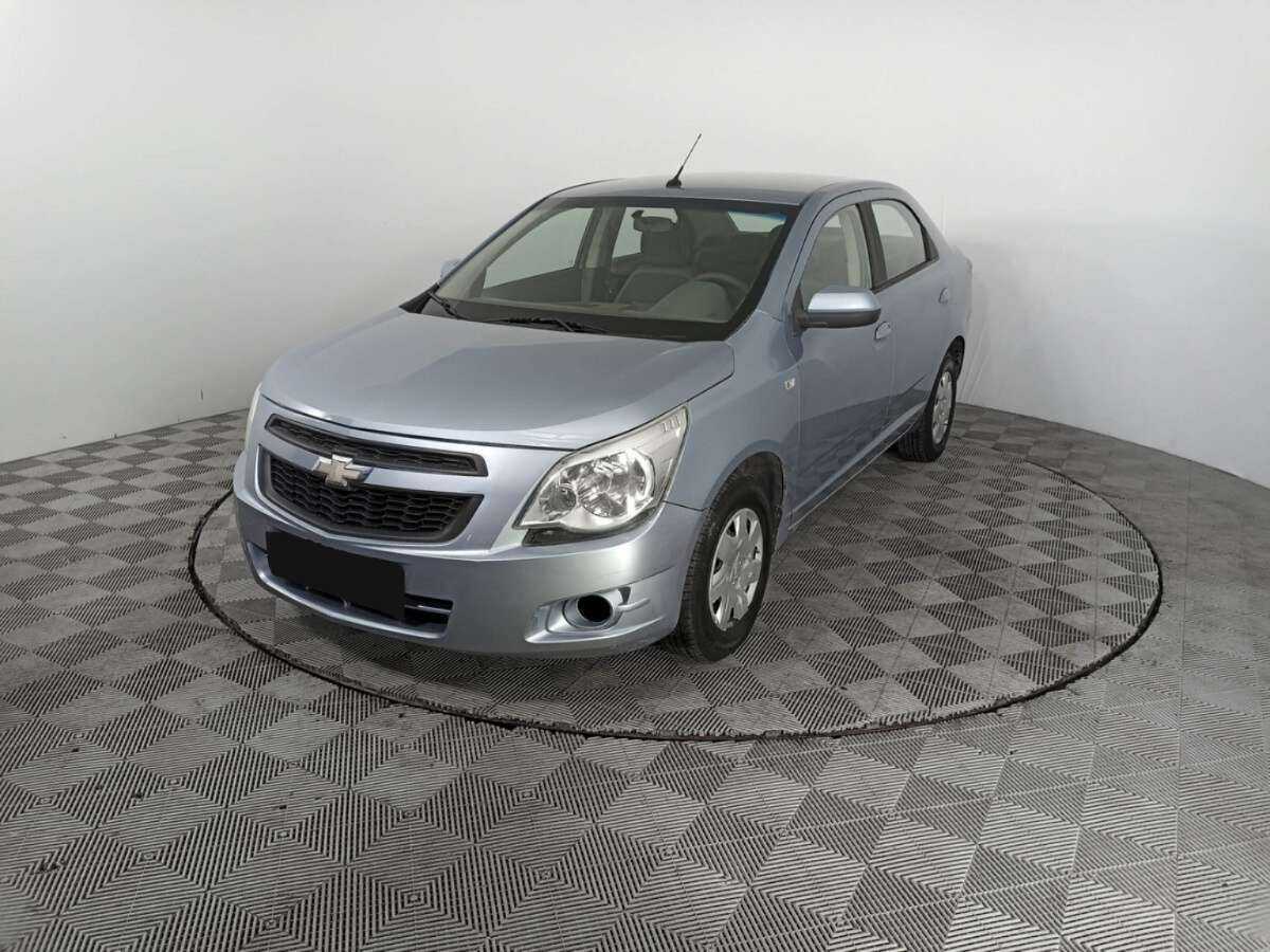 Chevrolet Cobalt с пробегом — 2013 год. Посмотреть фото