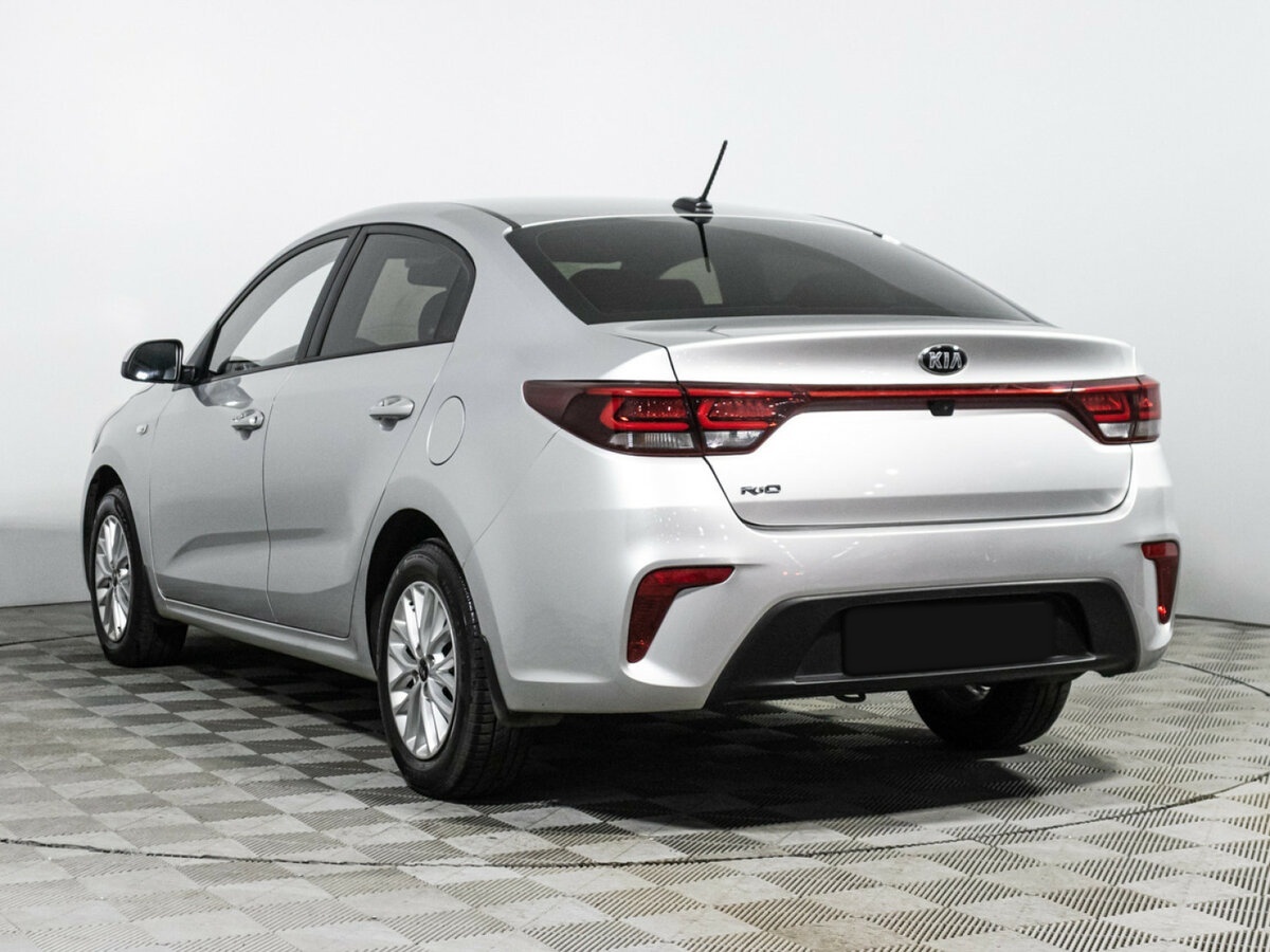 Kia Rio с пробегом — 2019 год. Фото: #6
