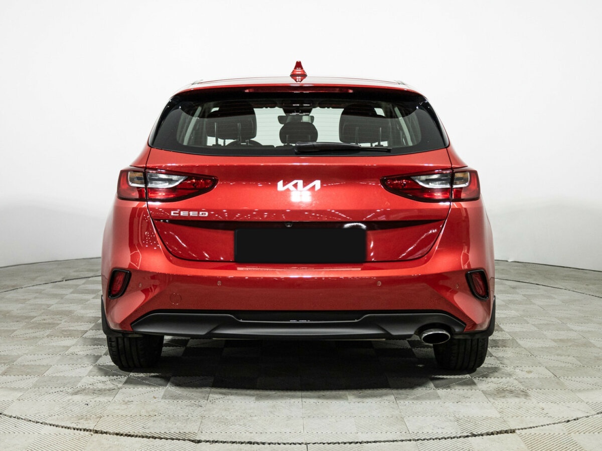 Kia Ceed с пробегом — 2022 год. Фото: #5