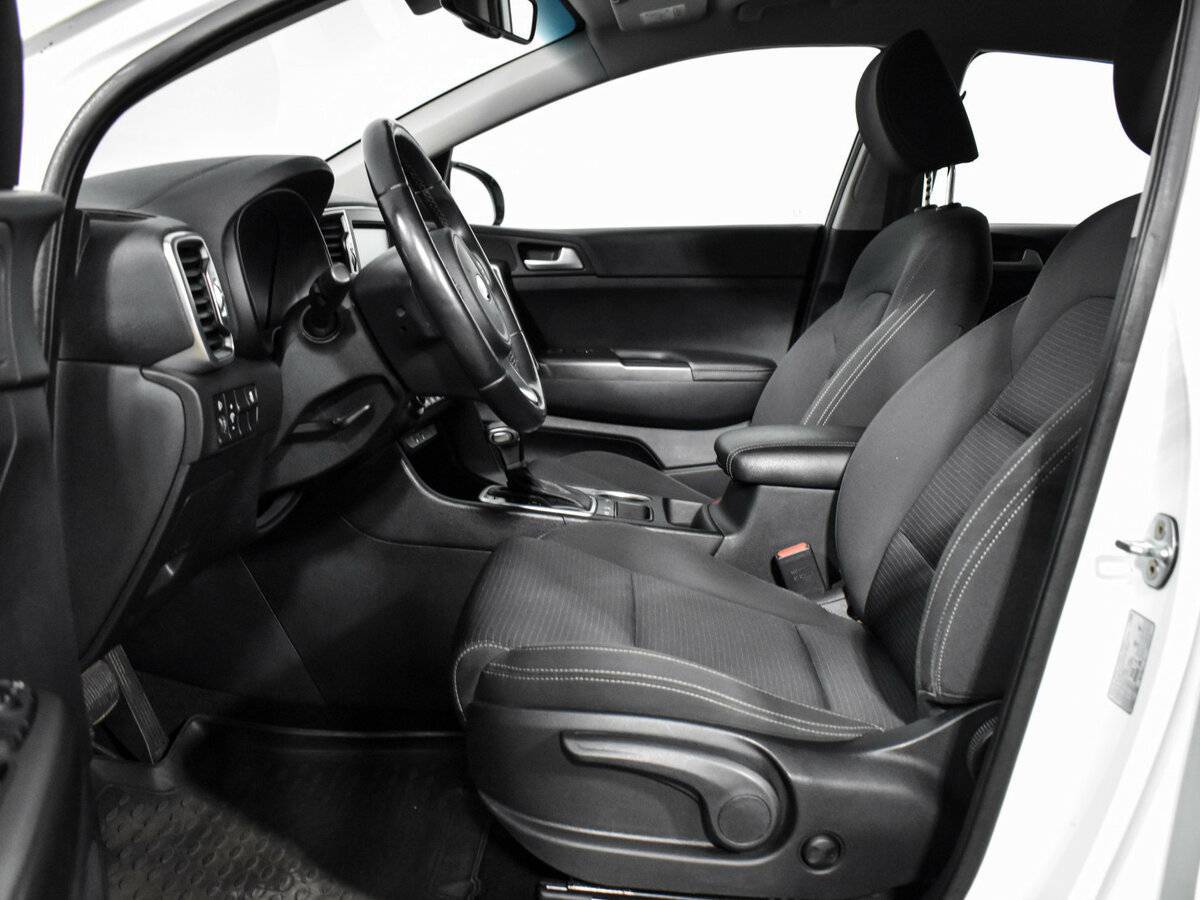 Kia Sportage с пробегом — 2016 год. Фото: #7
