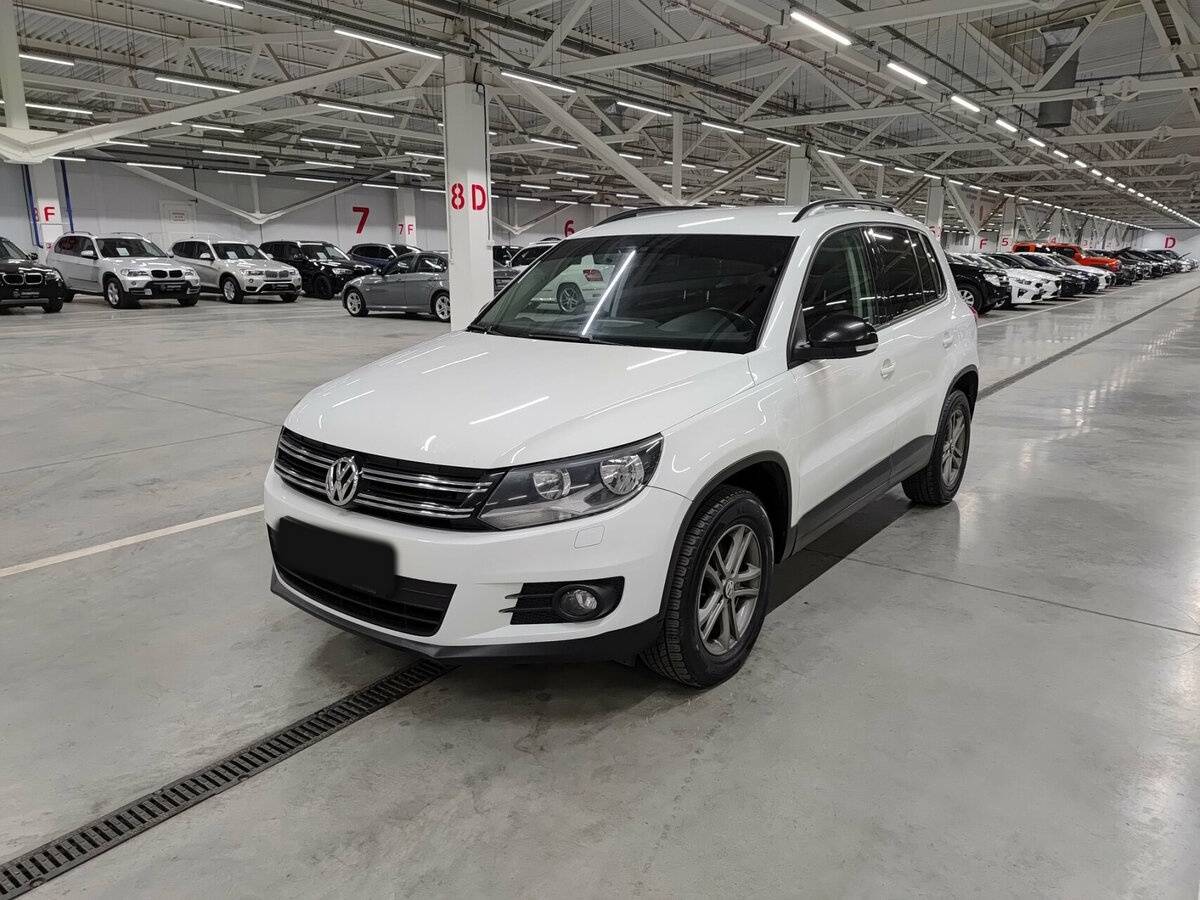 Volkswagen Tiguan с пробегом — 2015 год. Фото: #0