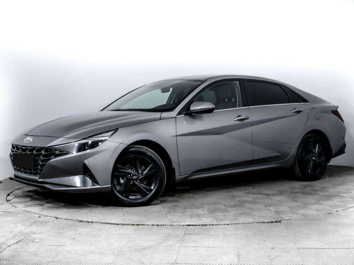 Hyundai Elantra с пробегом — 2021 год. Фото: #0