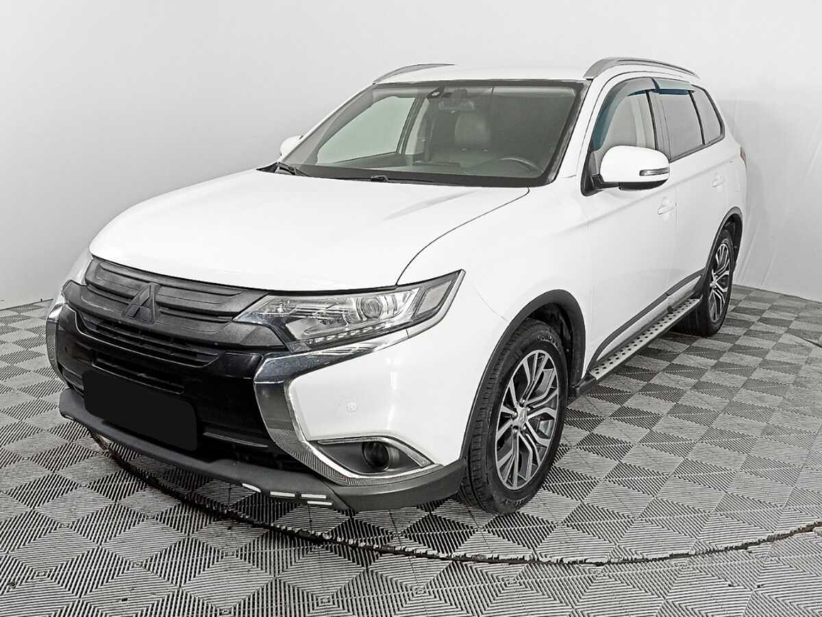 Mitsubishi Outlander с пробегом — 2018 год. Посмотреть фото