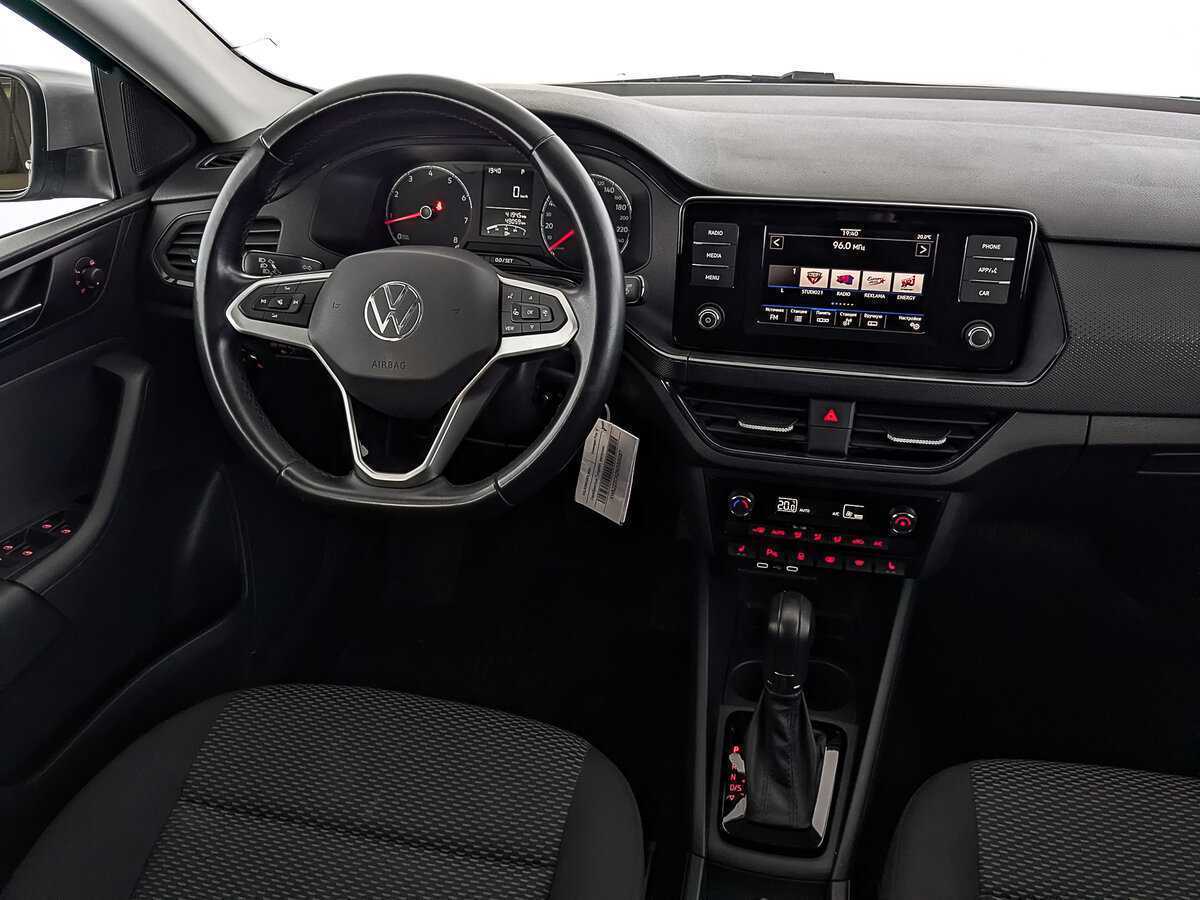 Volkswagen Polo с пробегом — 2021 год. Фото: #28