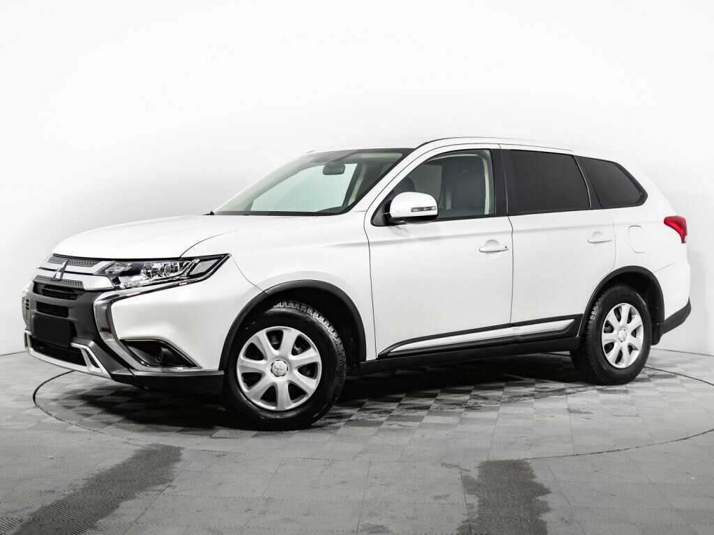 Mitsubishi Outlander с пробегом — 2020 год. Посмотреть фото