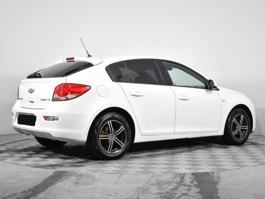 Chevrolet Cruze с пробегом — 2012 год. Фото: #4