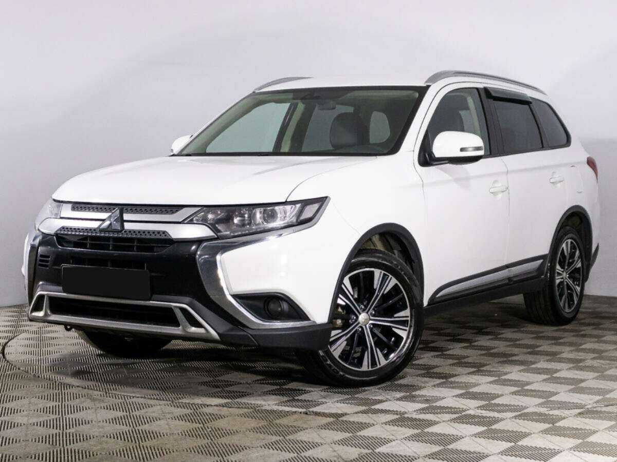 Mitsubishi Outlander с пробегом — 2019 год. Посмотреть фото