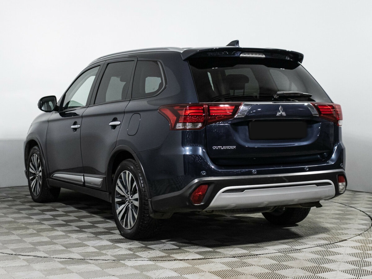Mitsubishi Outlander с пробегом — 2020 год. Фото: #5