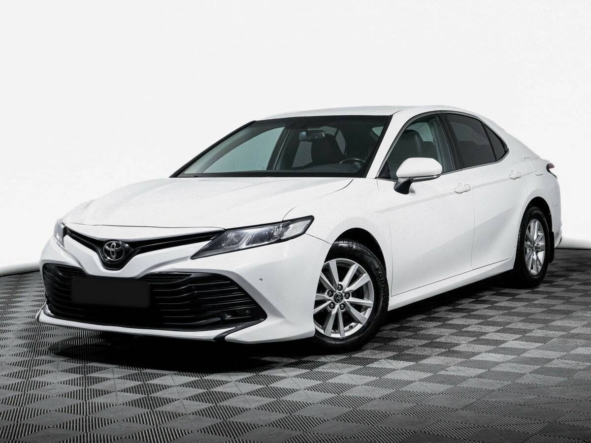 Toyota Camry с пробегом — 2018 год. Фото: #0