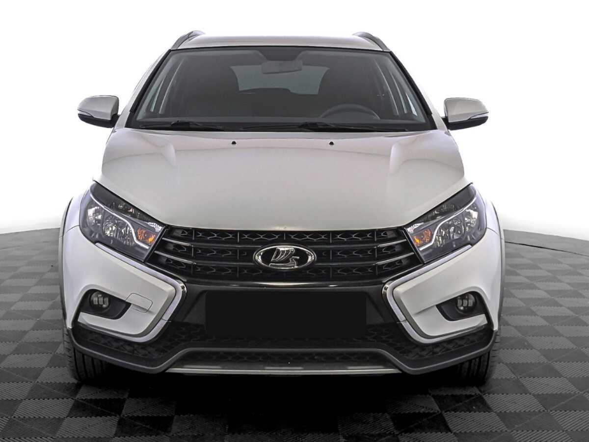 Lada (ВАЗ) Vesta с пробегом — 2019 год. Фото: #1