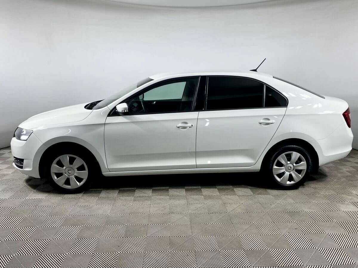 Skoda Rapid с пробегом — 2018 год. Фото: #7
