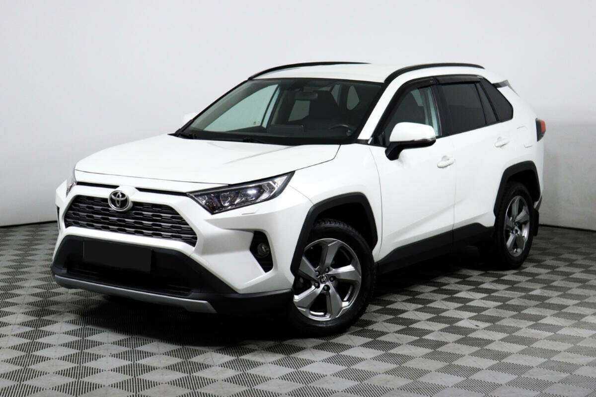 Toyota RAV4 с пробегом — 2020 год. Фото: #0
