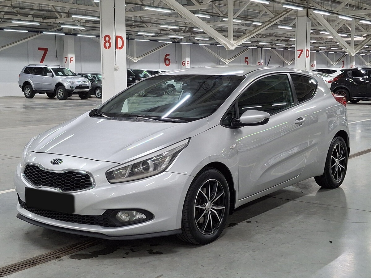Kia Ceed с пробегом — 2013 год. Посмотреть фото