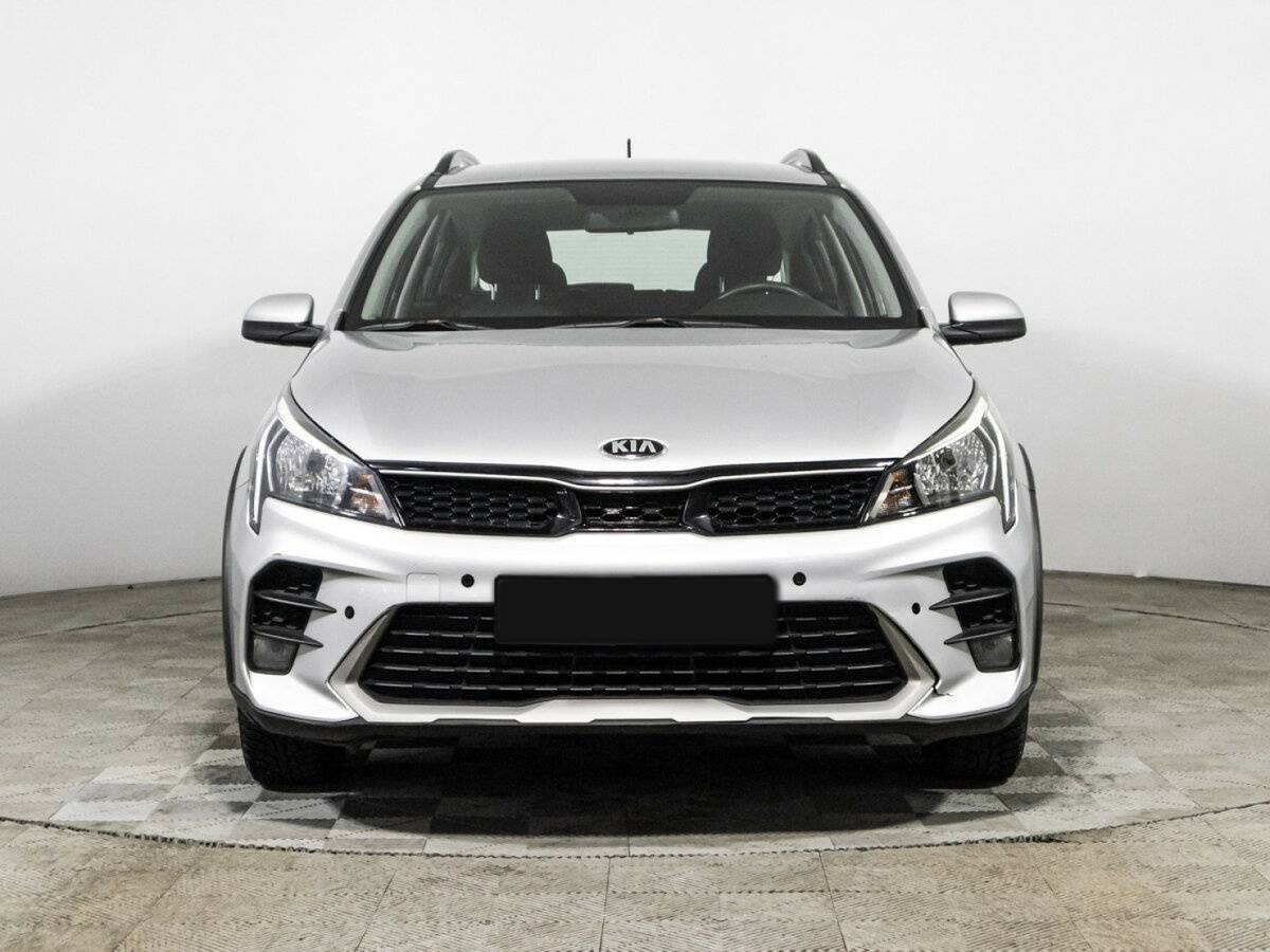 Kia Rio с пробегом — 2020 год. Фото: #1