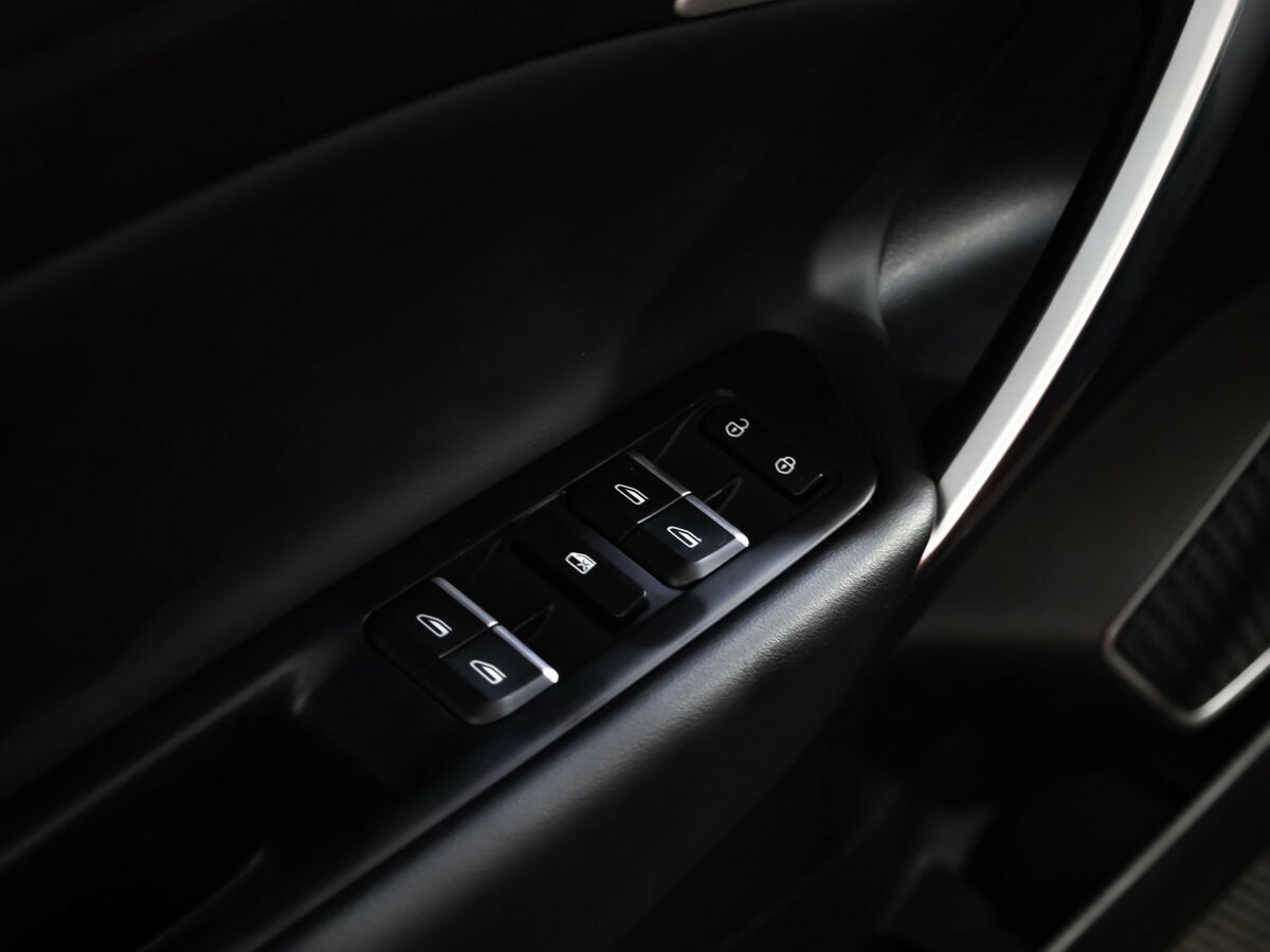 Geely Atlas с пробегом — 2019 год. Фото: #11