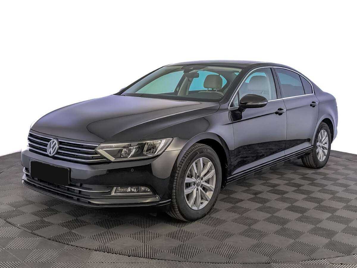 Volkswagen Passat с пробегом — 2018 год. Посмотреть фото