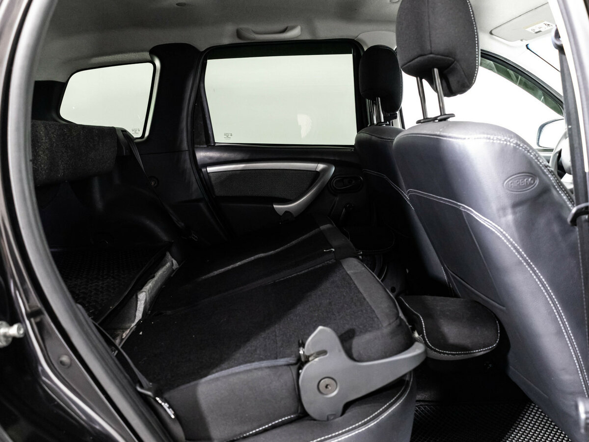 Renault Duster с пробегом — 2013 год. Фото: #11