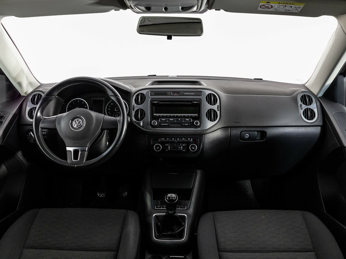 Volkswagen Tiguan с пробегом — 2014 год. Фото: #7