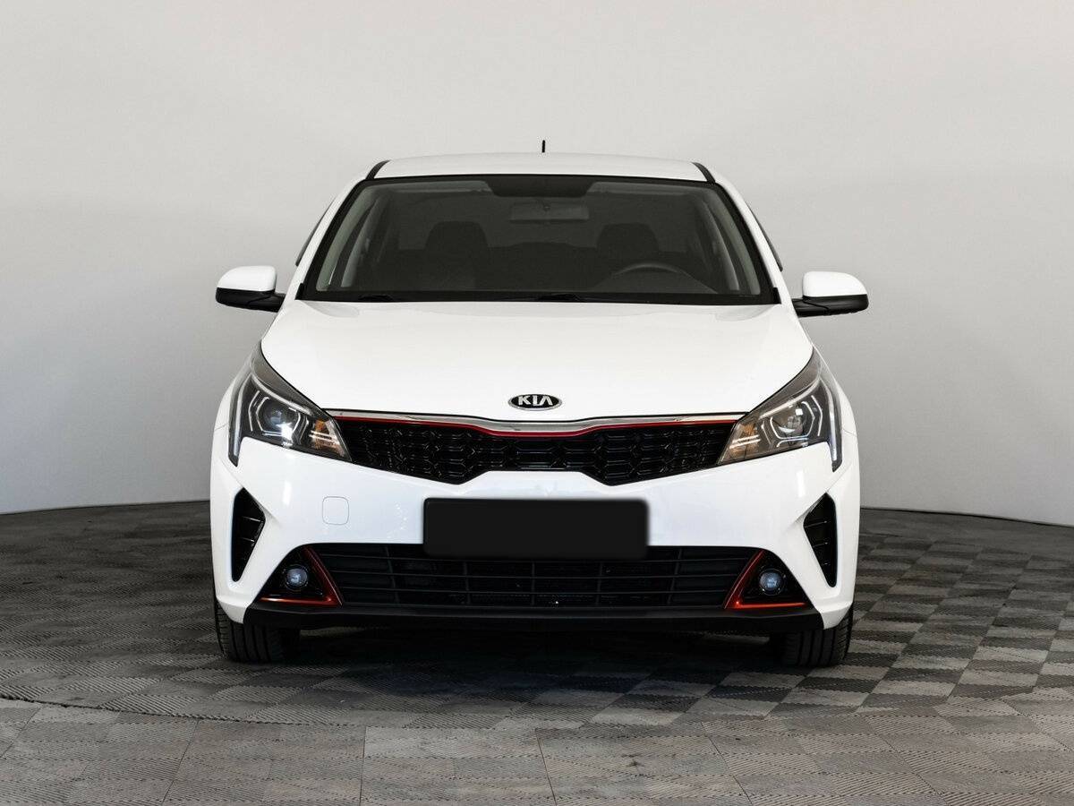 Kia Rio с пробегом — 2021 год. Фото: #2
