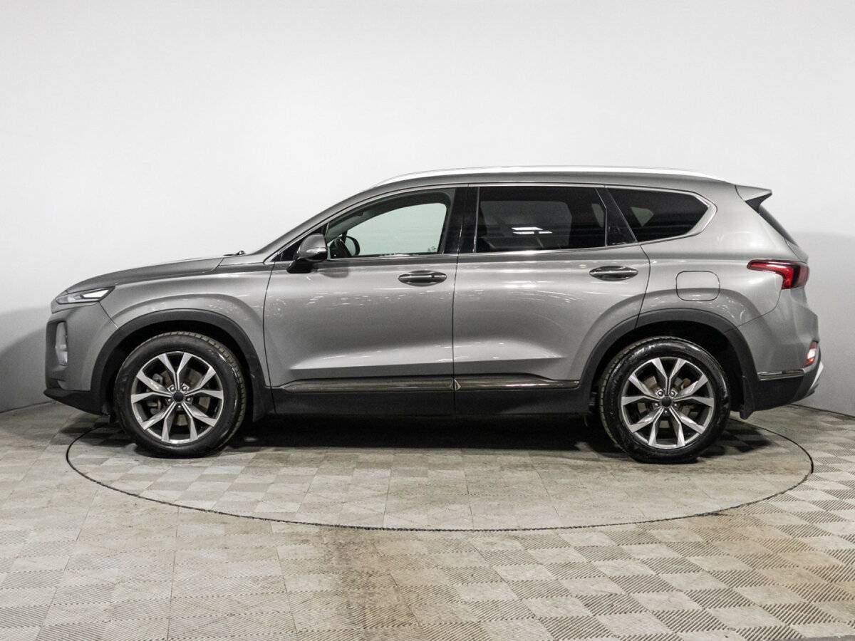 Hyundai Santa Fe с пробегом — 2019 год. Фото: #7