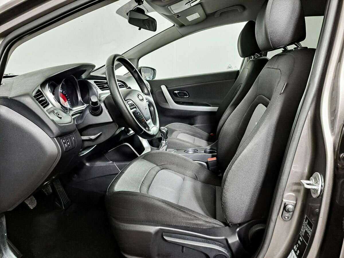 Kia Ceed с пробегом — 2015 год. Фото: #10