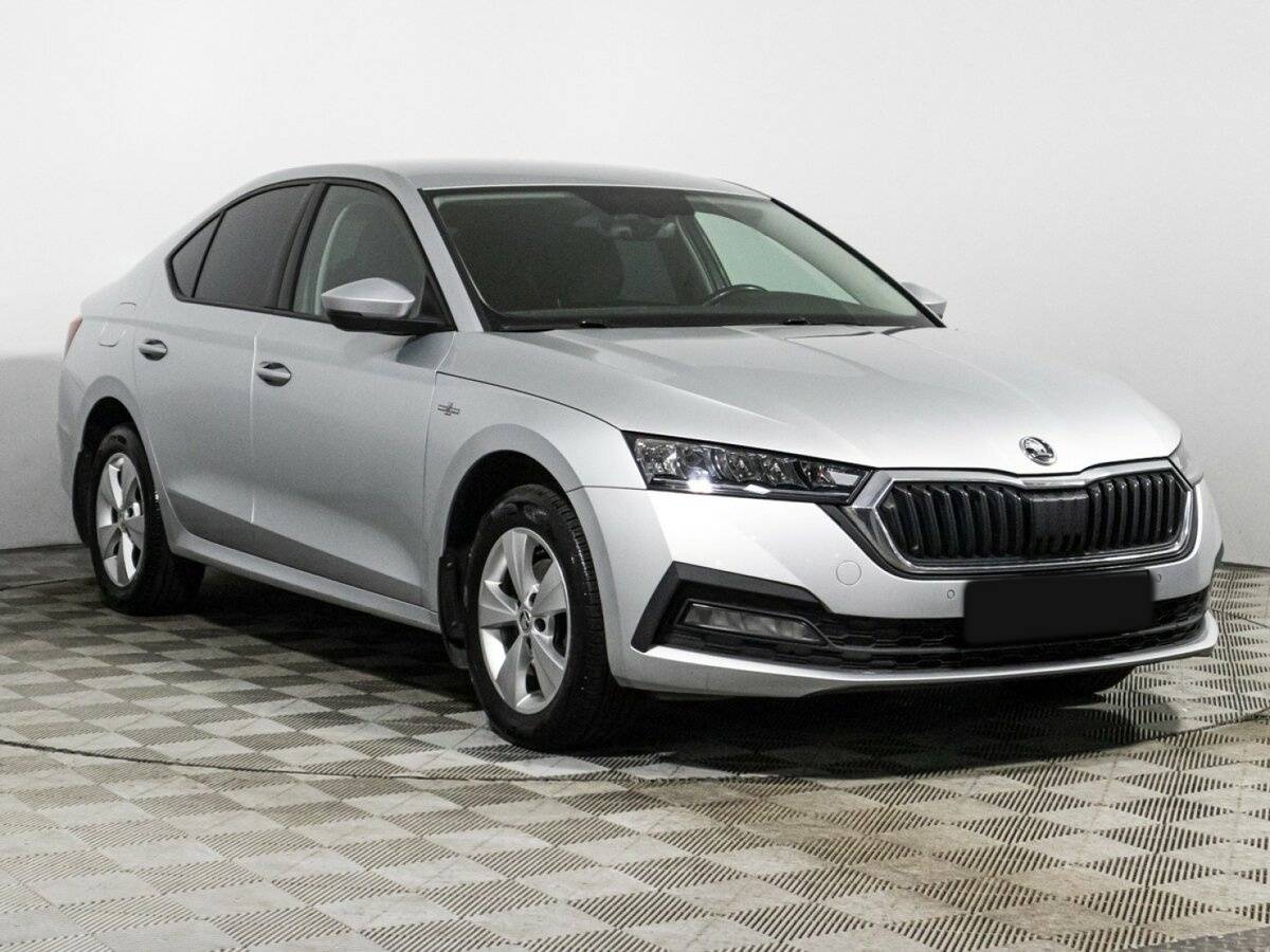 Skoda Octavia с пробегом — 2021 год. Фото: #2