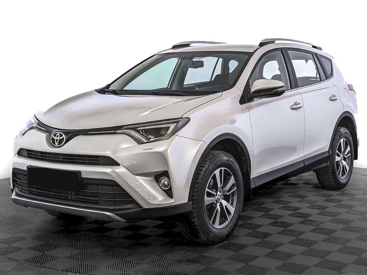 Toyota RAV4 с пробегом — 2019 год. Фото: #0