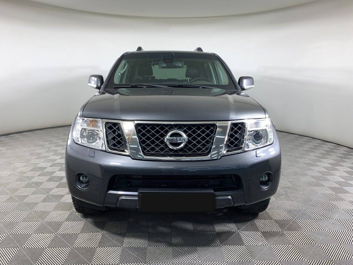 Nissan Pathfinder с пробегом — 2012 год. Фото: #1