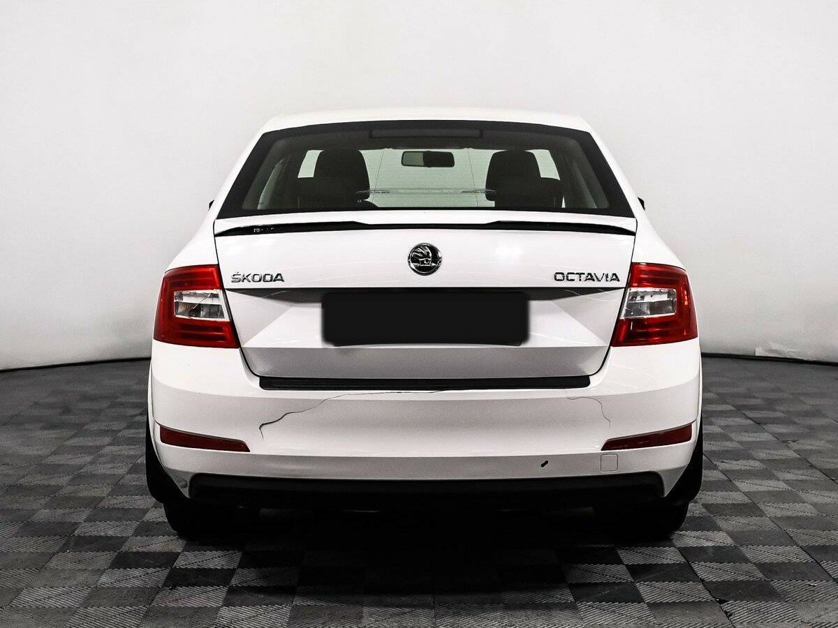 Skoda Octavia с пробегом — 2015 год. Фото: #5