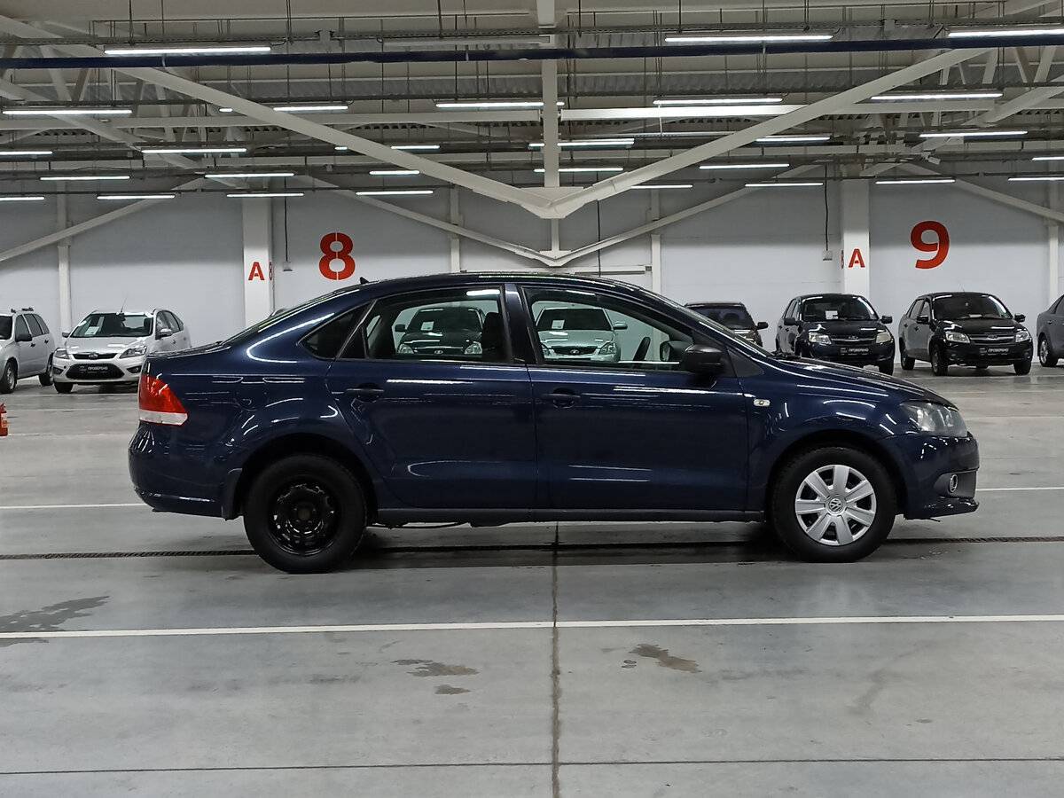 Volkswagen Polo с пробегом — 2015 год. Фото: #3