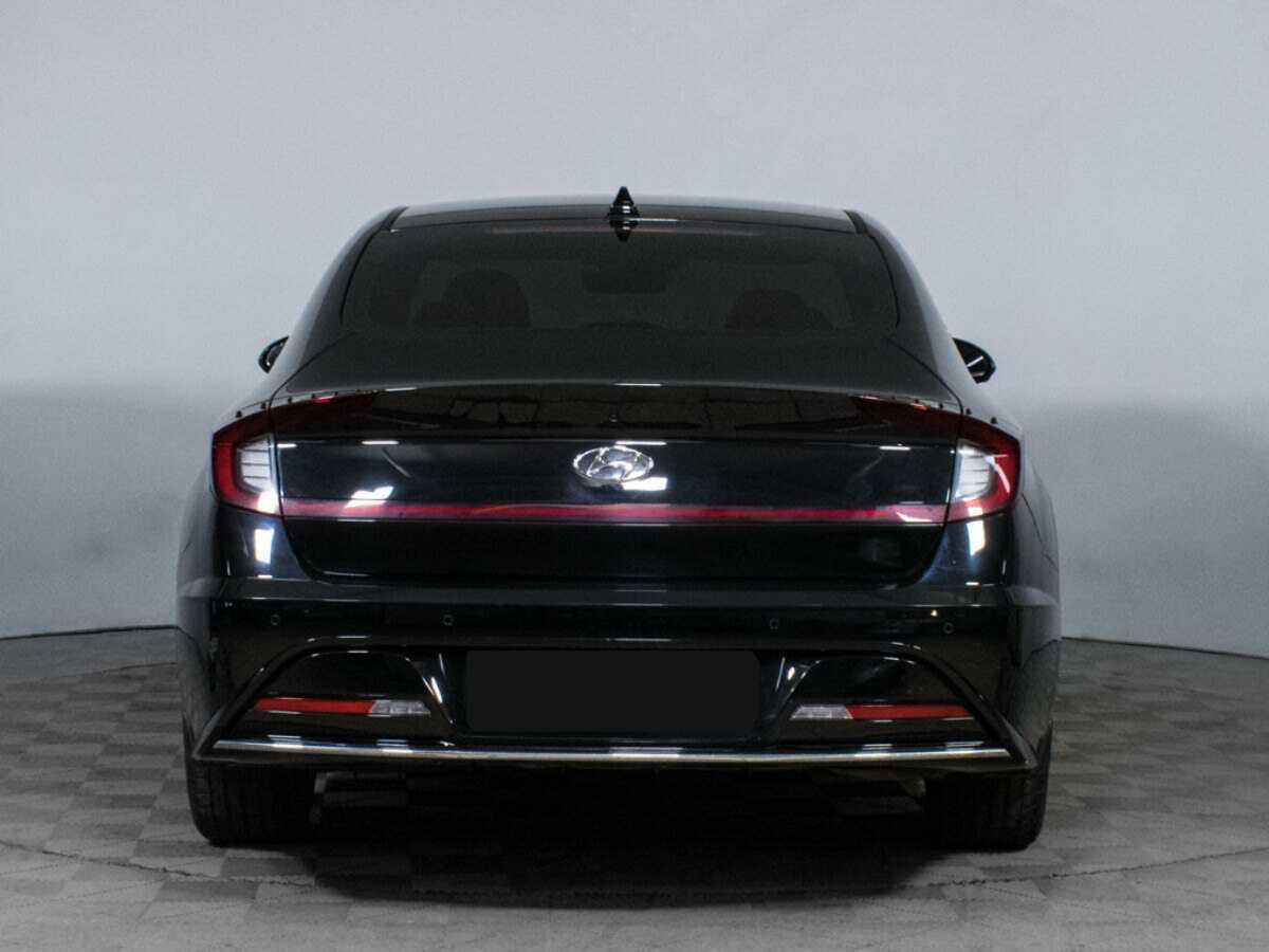 Hyundai Sonata с пробегом — 2021 год. Фото: #5