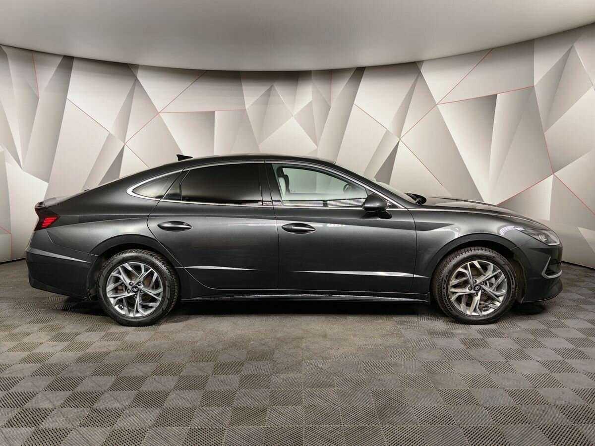 Hyundai Sonata с пробегом — 2020 год. Фото: #5
