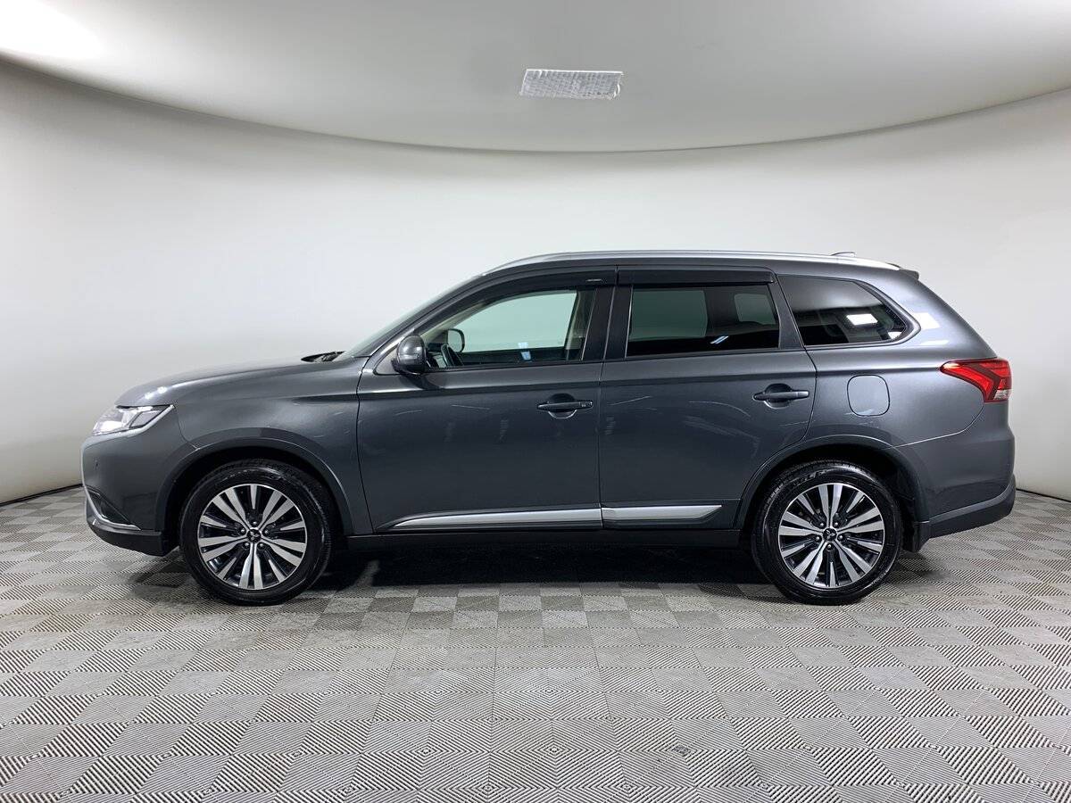 Mitsubishi Outlander с пробегом — 2019 год. Фото: #7