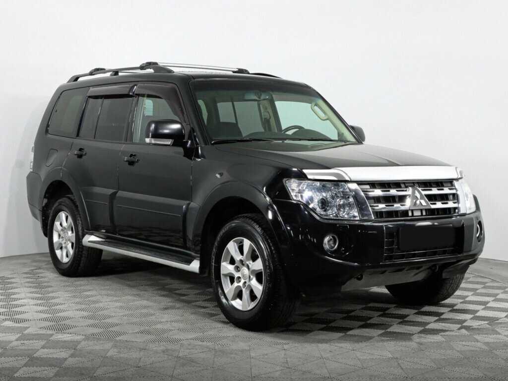 Mitsubishi Pajero с пробегом — 2013 год. Фото: #5