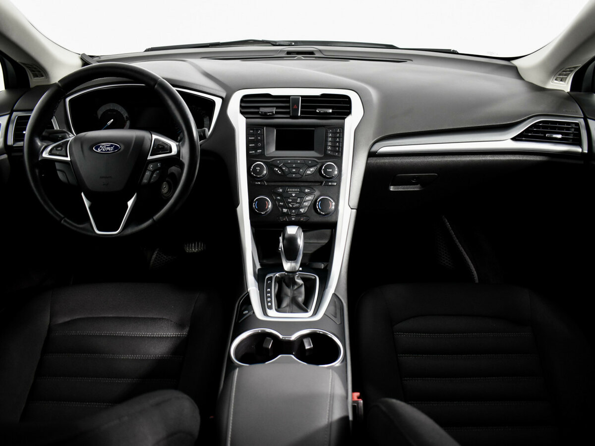 Ford Mondeo с пробегом — 2017 год. Фото: #11