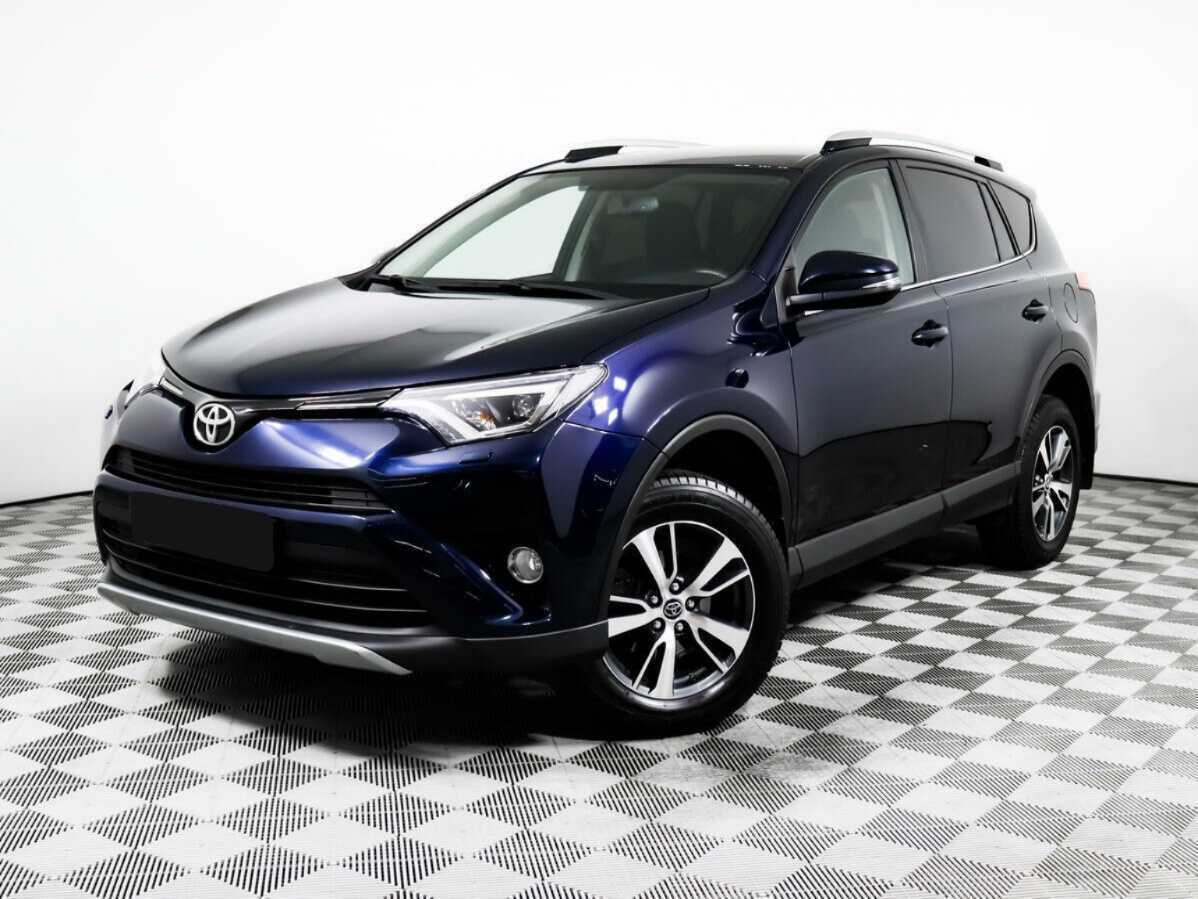 Toyota RAV4 с пробегом — 2018 год. Фото: #0