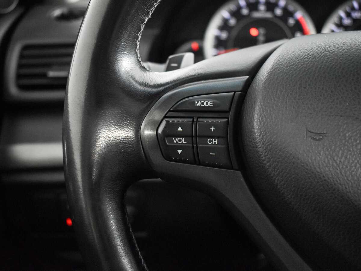 Honda Accord с пробегом — 2012 год. Фото: #16