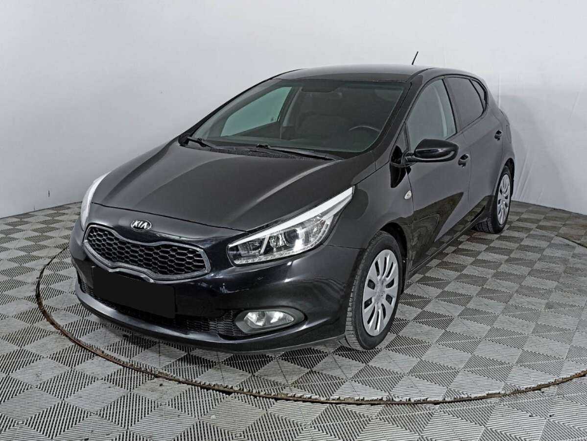 Kia Ceed с пробегом — 2012 год. Фото: #0