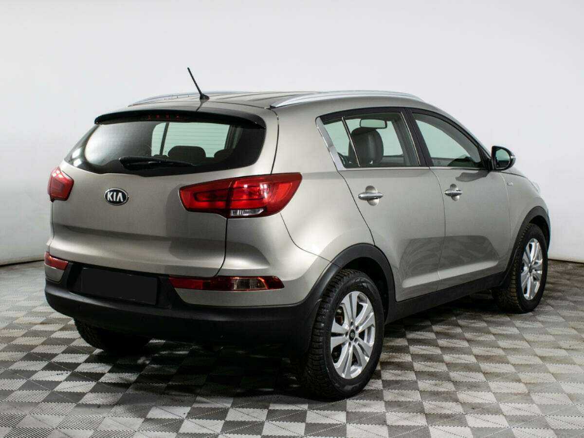 Kia Sportage с пробегом — 2014 год. Фото: #4