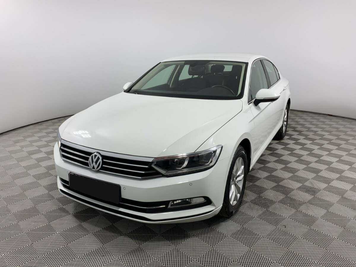 Volkswagen Passat с пробегом — 2019 год. Посмотреть фото