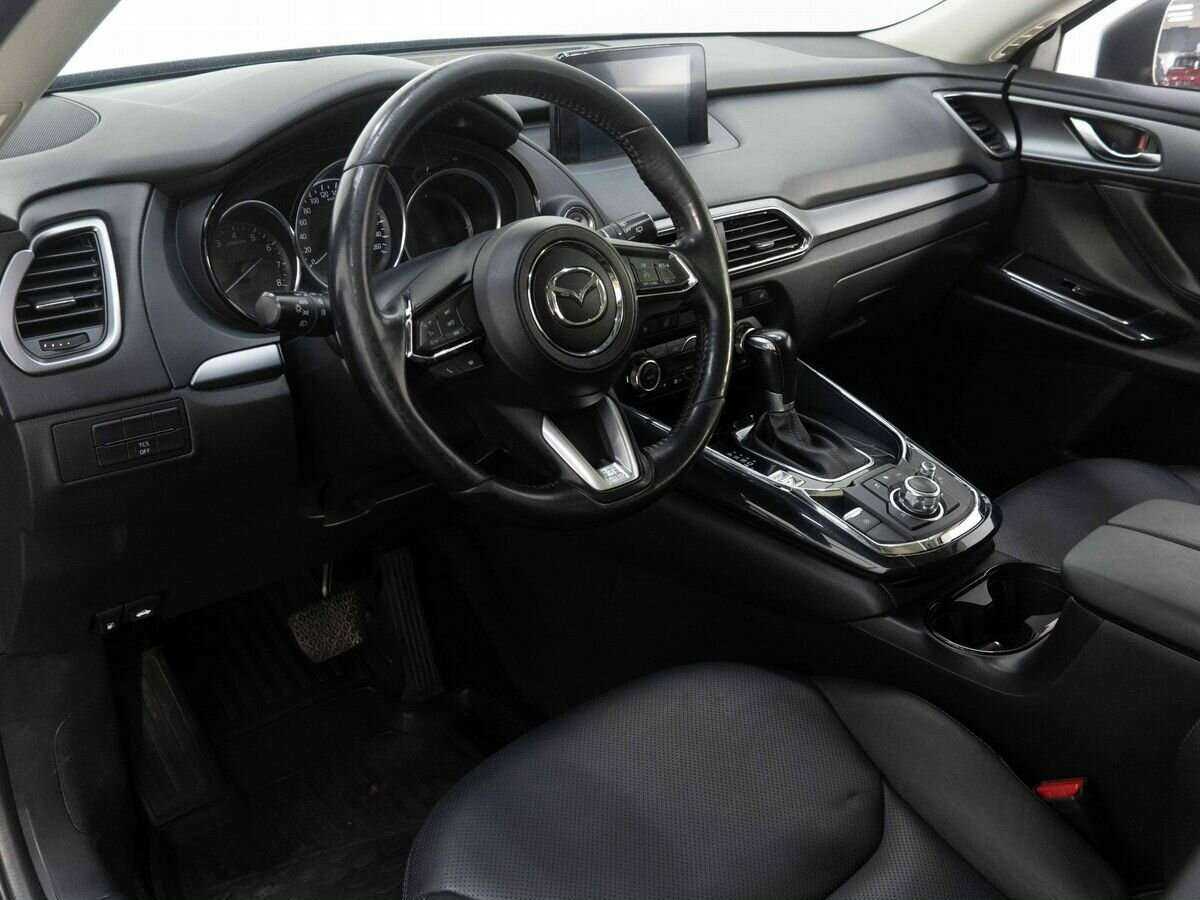 Mazda CX-9 с пробегом — 2018 год. Фото: #3