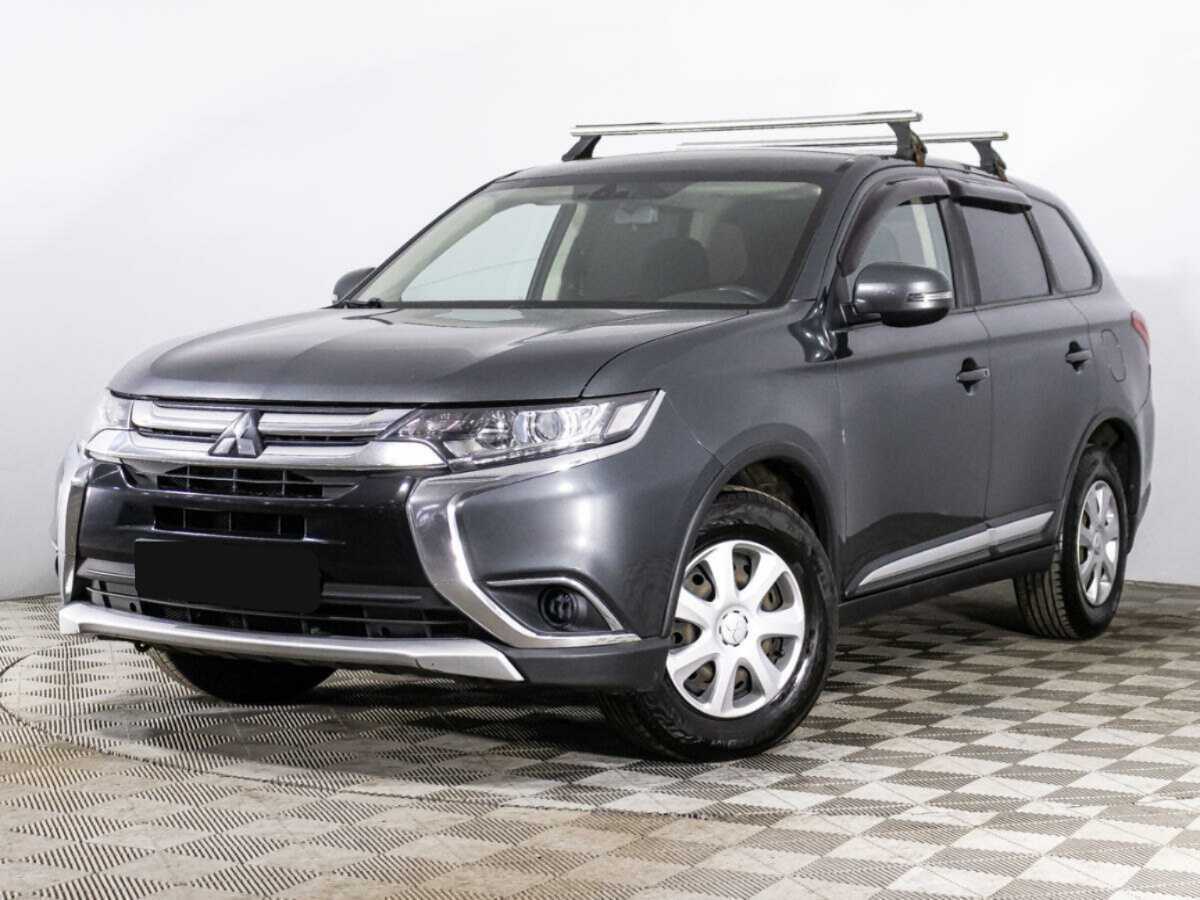 Mitsubishi Outlander с пробегом — 2017 год. Фото: #0