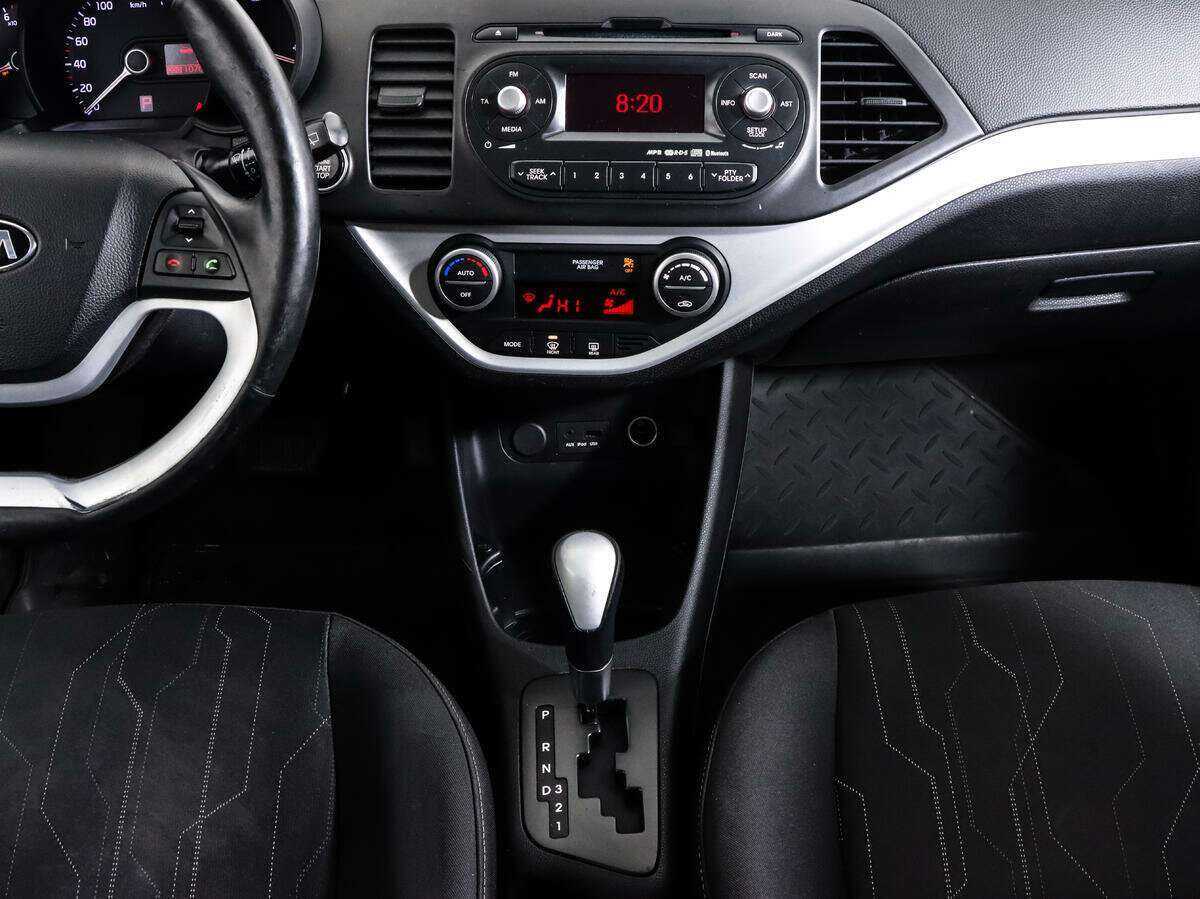 Kia Picanto с пробегом — 2013 год. Фото: #12