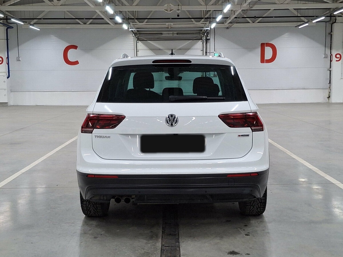 Volkswagen Tiguan с пробегом — 2020 год. Фото: #5